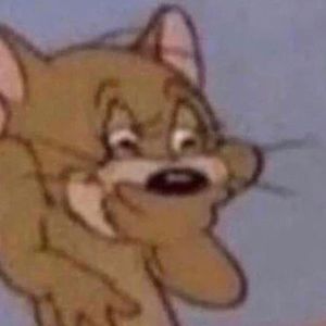 Meet your Posher, Priscila